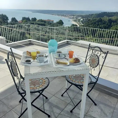 Caravaggio Comfort E Relax Panzió Rocca San Giovanni